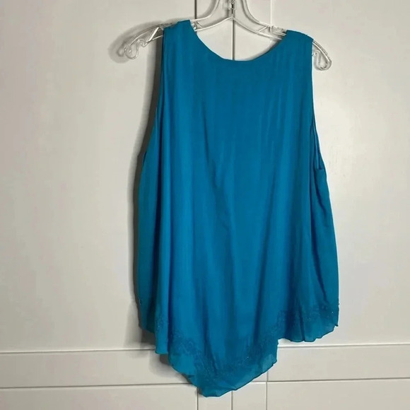 MISSION CANYON Santa Barbara Top - Picture 3 of 5